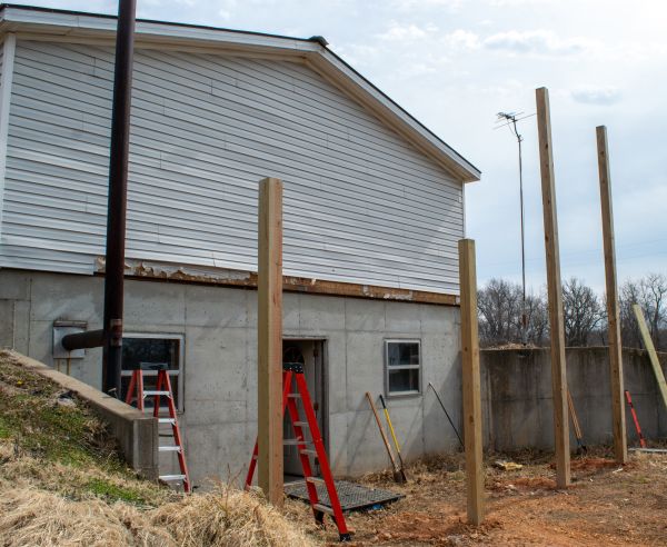Foundation Raising in Peyton